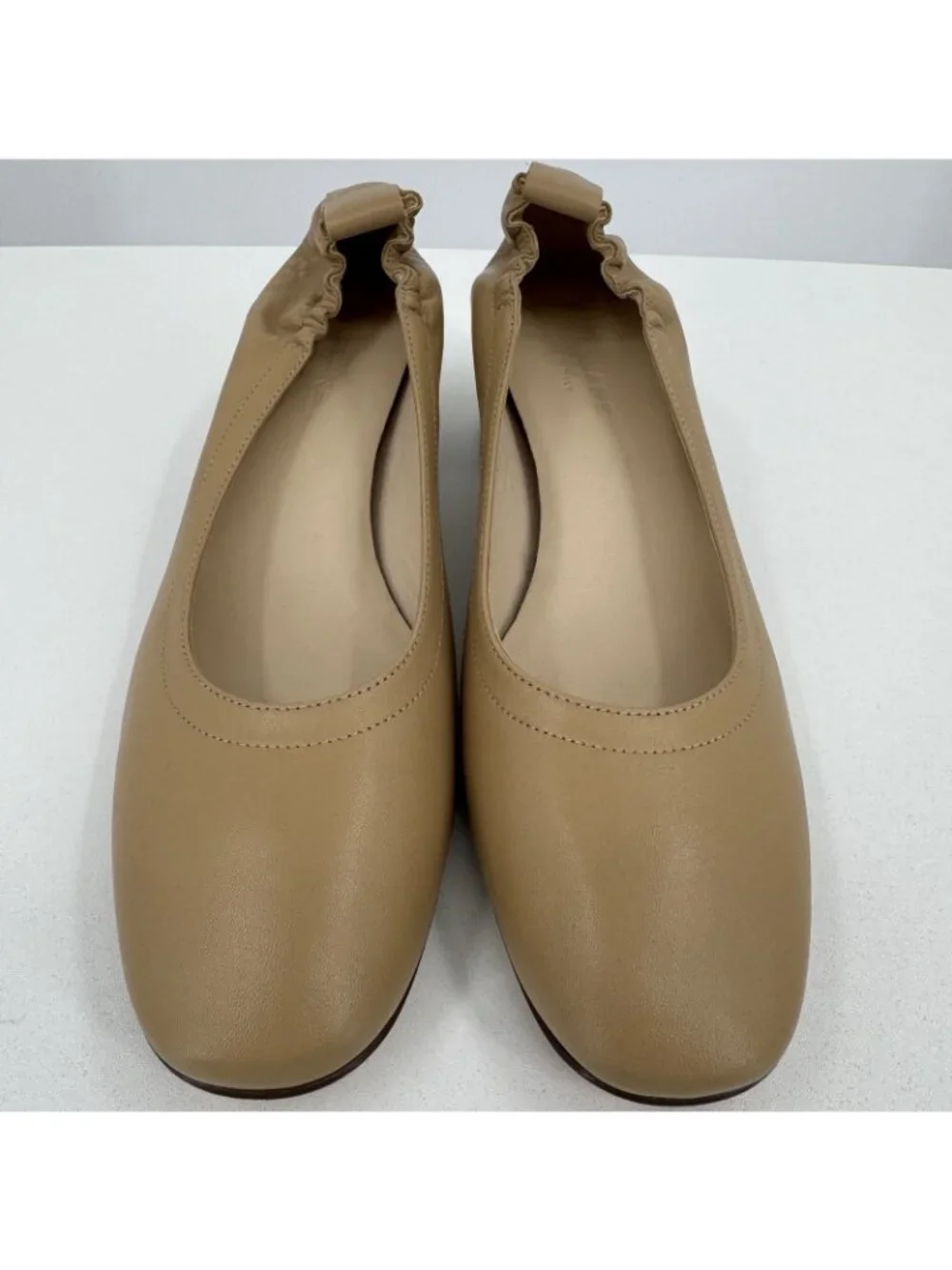 Everlane Italian Leather Day Heel Light Taupe 7 Women's Elastic Back Comfort